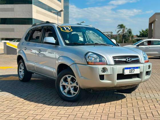 HYUNDAI TUCSON 2.0 MPFI GLS 16V 143CV 2WD FLEX 4P AUTOMÁTICO